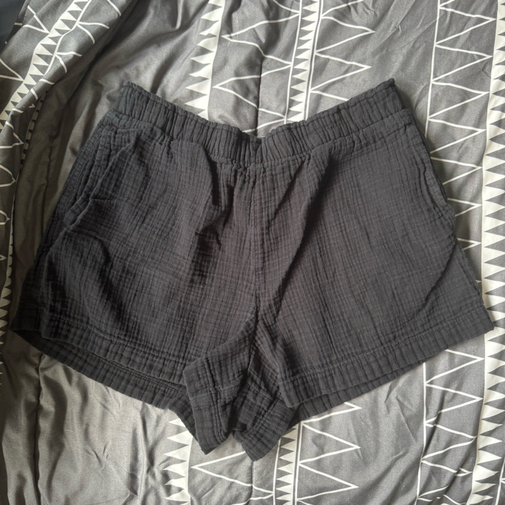 GAP Black Shorts